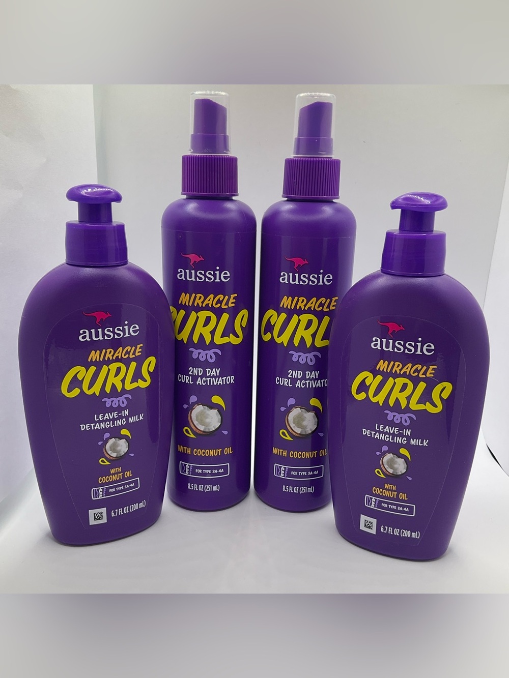 4pc Set AUSSIE Miracle Curls Leave-In Detangling Milk & 2nd Day Curl Activator